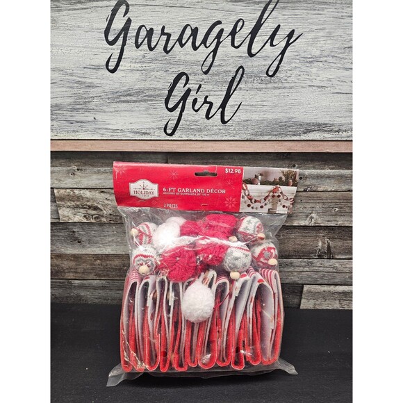 6 ft Christmas Garland | Red | Grey | Gray | White | Knitted Ugly Sweater - Picture 1 of 5